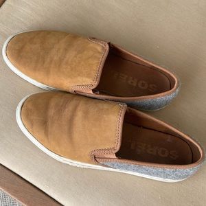 SOREL color block slide on